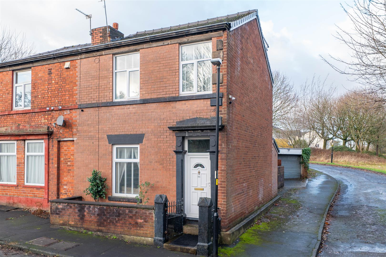 3 bed property in Botany Brow, Chorley